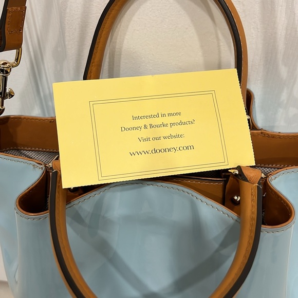 Dooney & Bourke City Patent Barlow - Picture 10 of 11